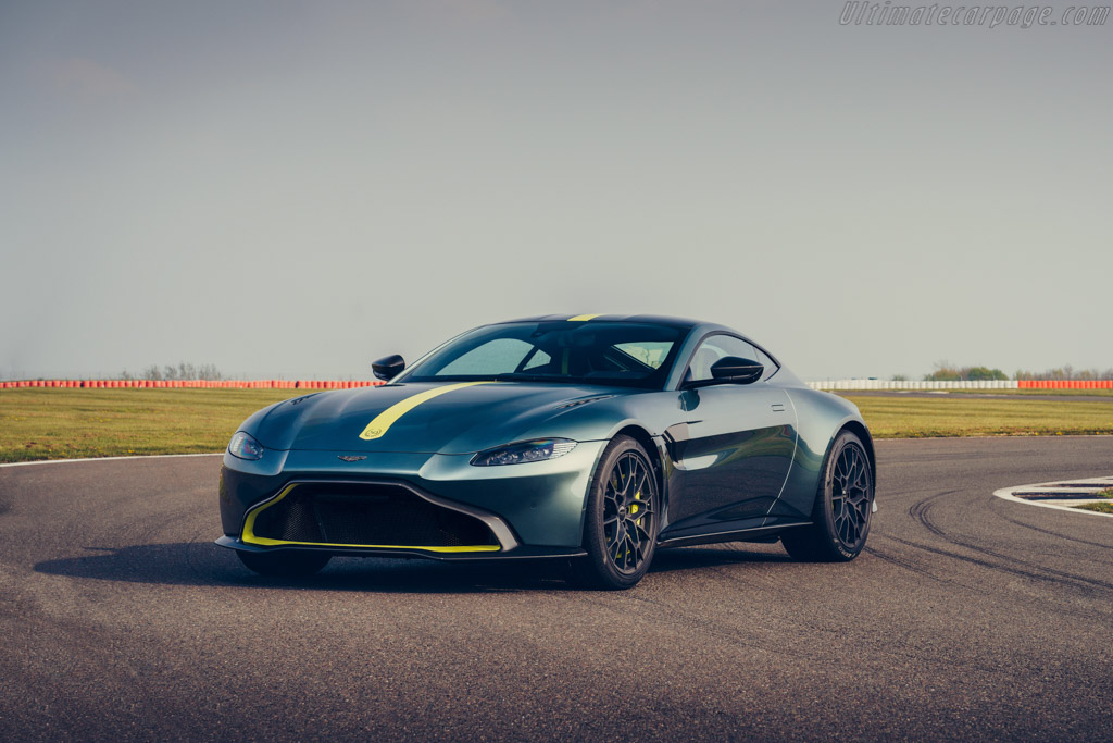 Aston Martin Vantage AMR