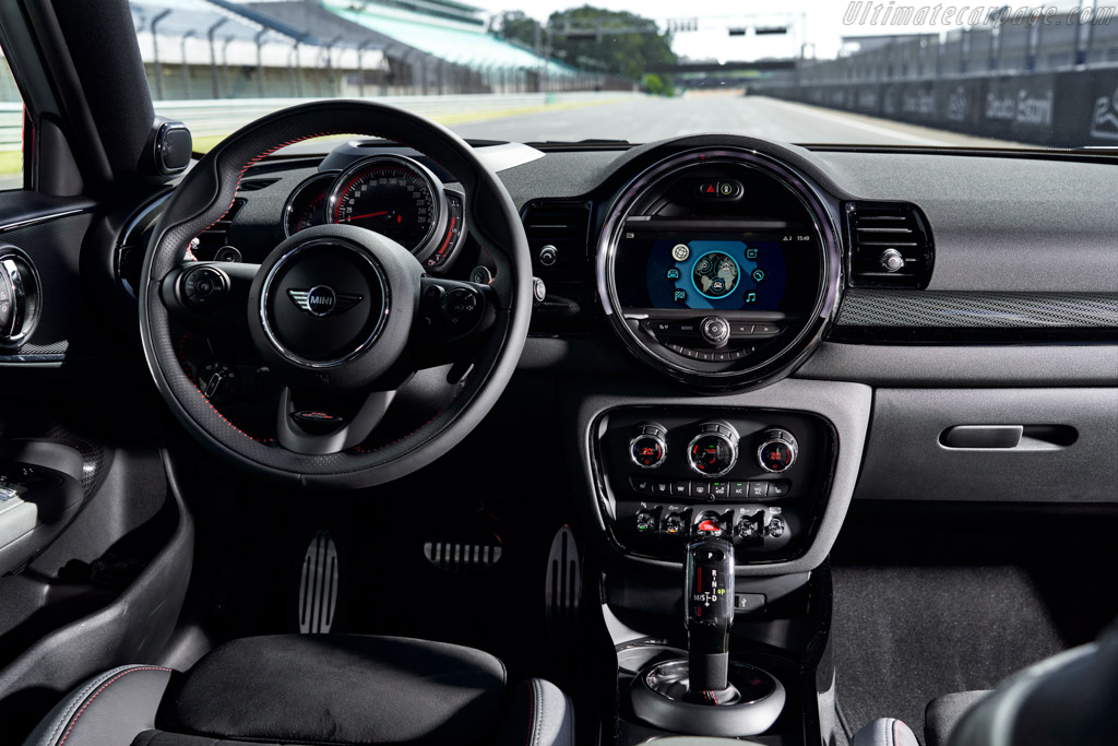 MINI John Cooper Works Clubman