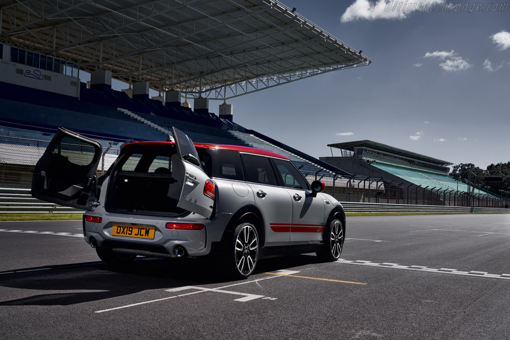 MINI John Cooper Works Clubman