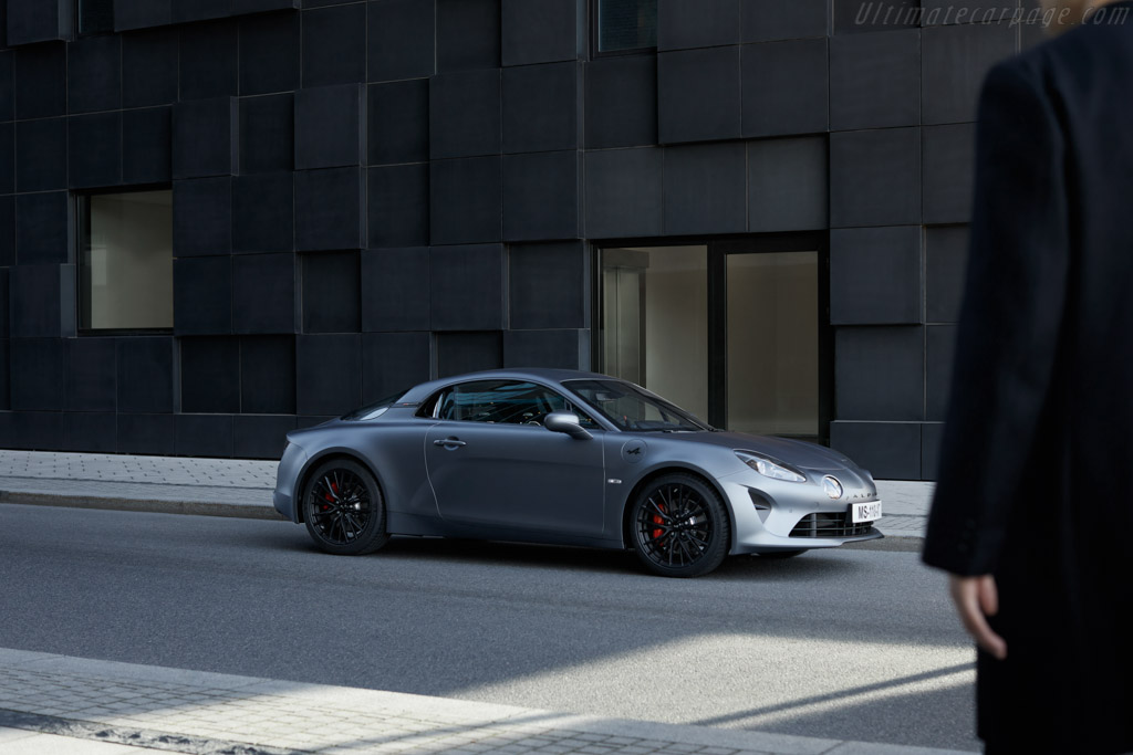 Alpine A110S