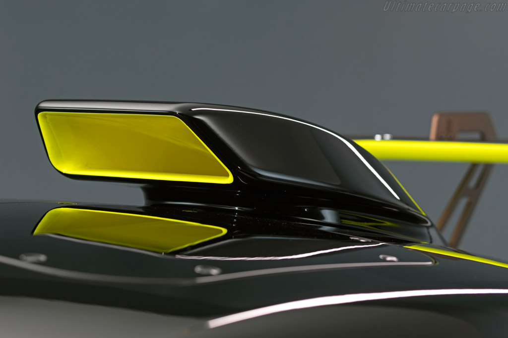 Audi R8 LMS GT2