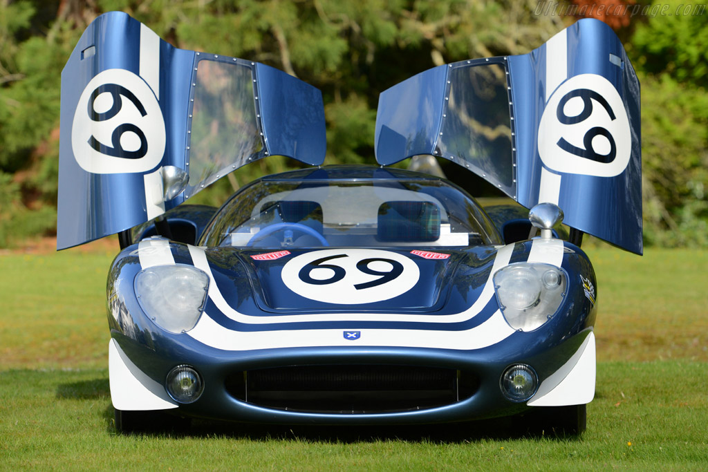 Ecurie Ecosse LM69