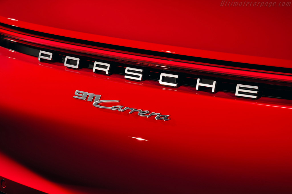 Porsche 911 Carrera