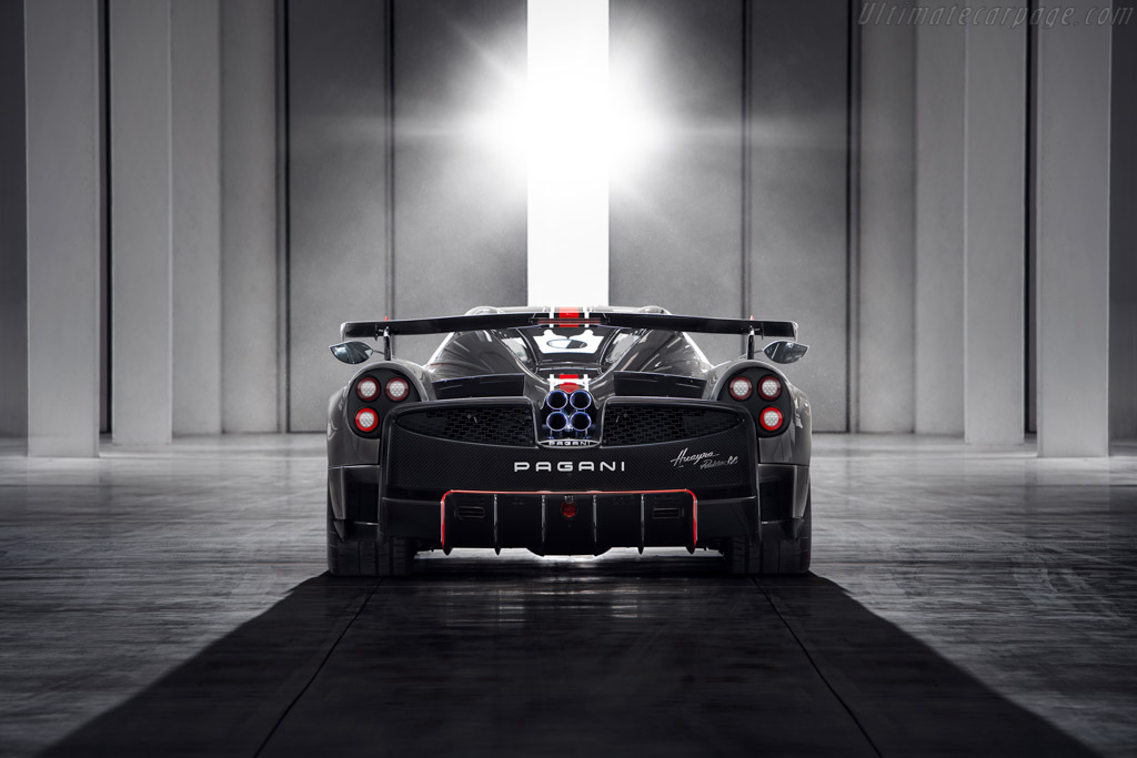 Pagani Huayra Roadster BC