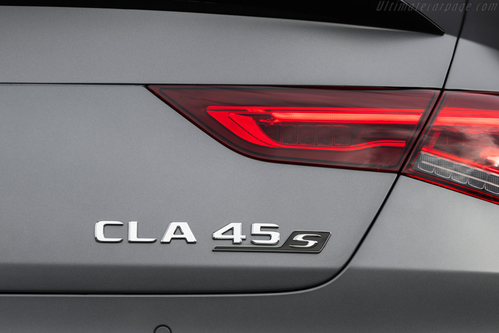 Mercedes-AMG CLA 45 S 4MATIC+