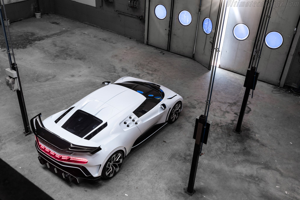 Bugatti Centodieci