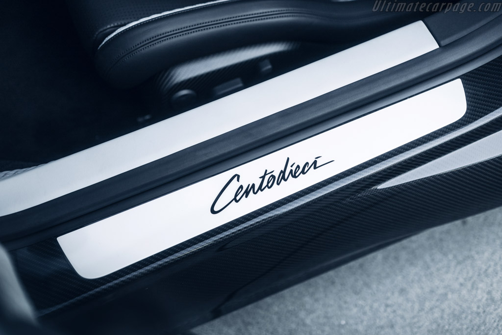 Bugatti Centodieci