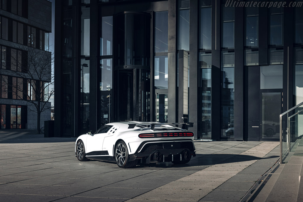 Bugatti Centodieci