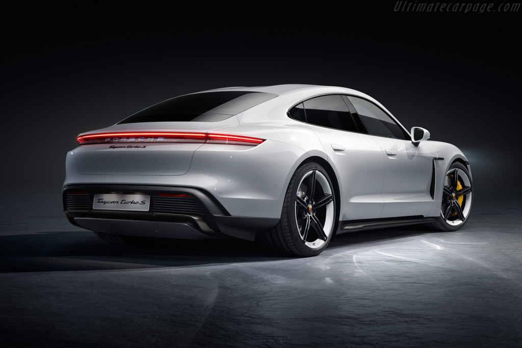Porsche Taycan Turbo S