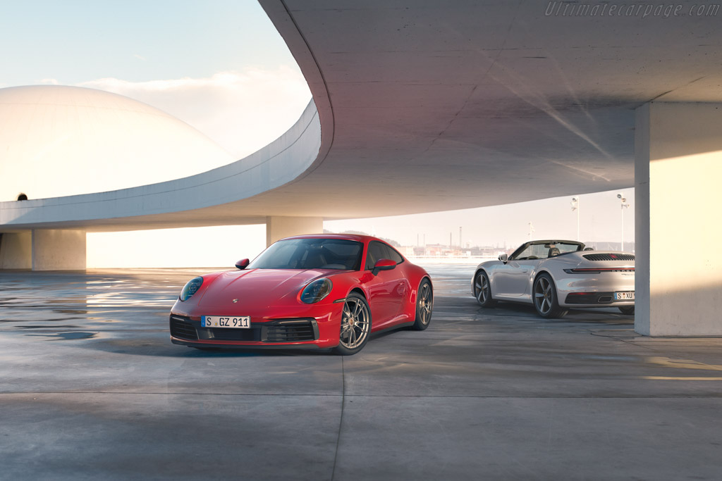 Porsche 911 Carrera 4