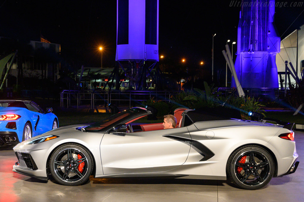 Chevrolet Corvette Stingray Convertible