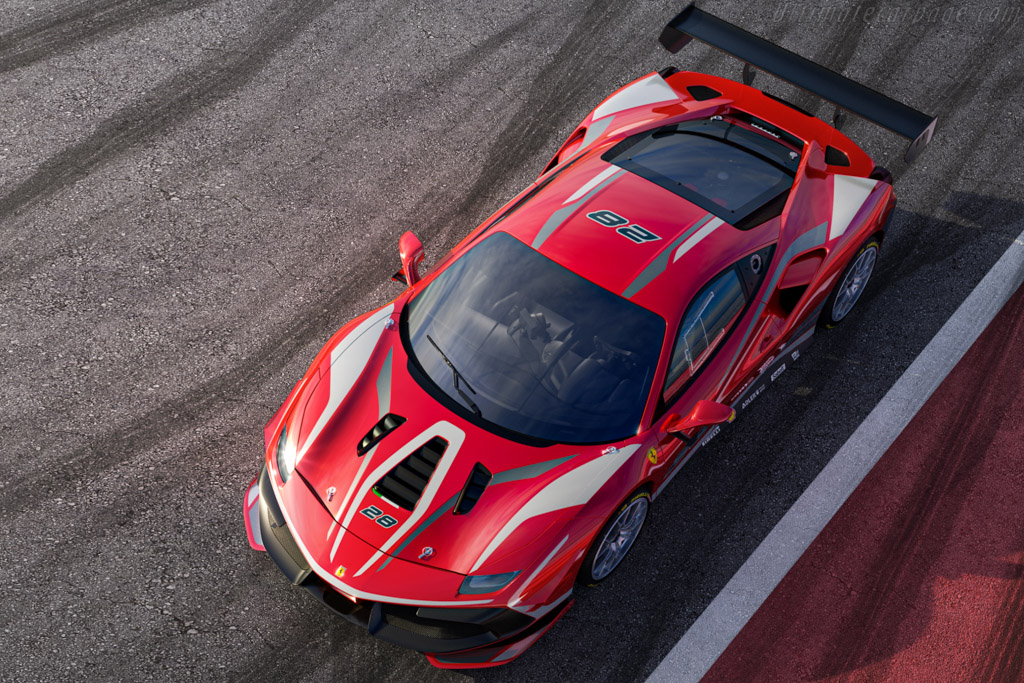 Ferrari 488 Challenge Evo