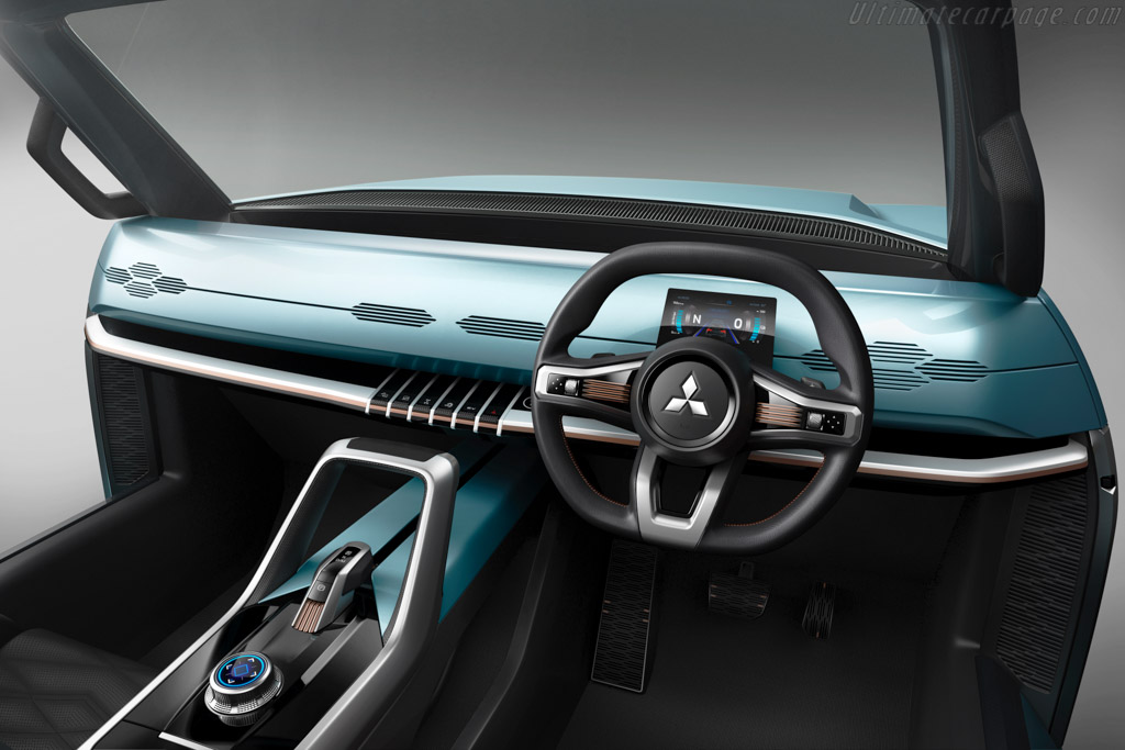 Mitsubishi Mi-Tech Concept