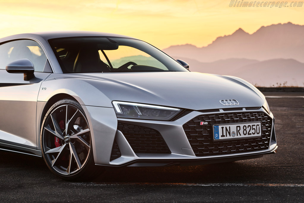 Audi R8 V10 RWD