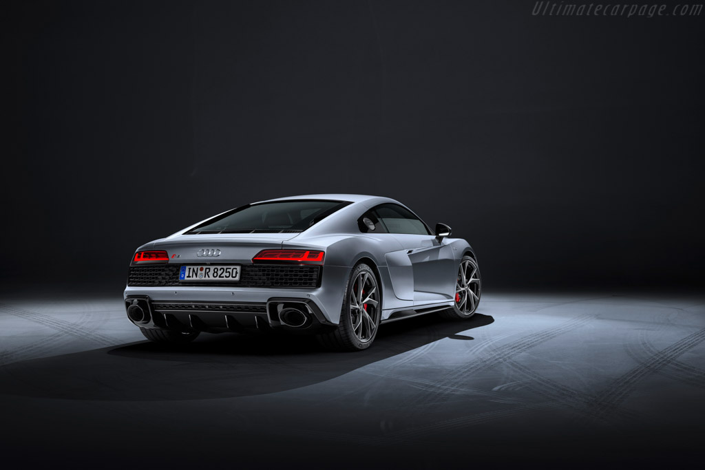 Audi R8 V10 RWD