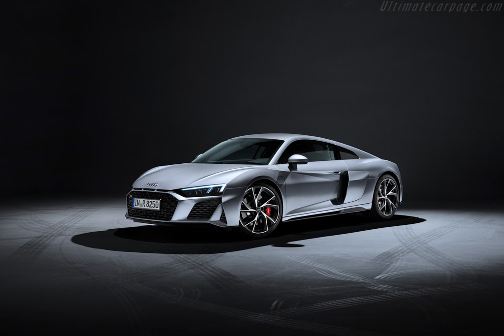Audi R8 V10 RWD