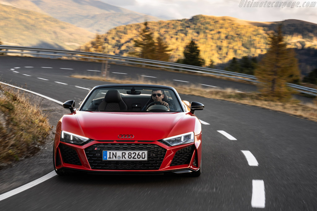 Audi R8 V10 RWD Spyder