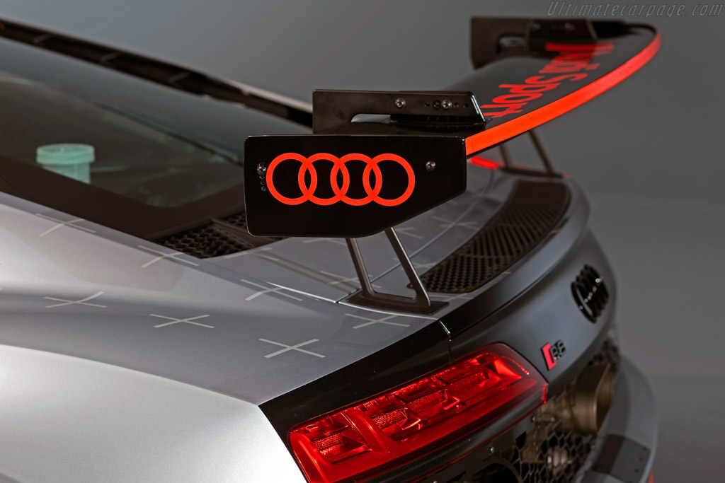 Audi R8 LMS GT4