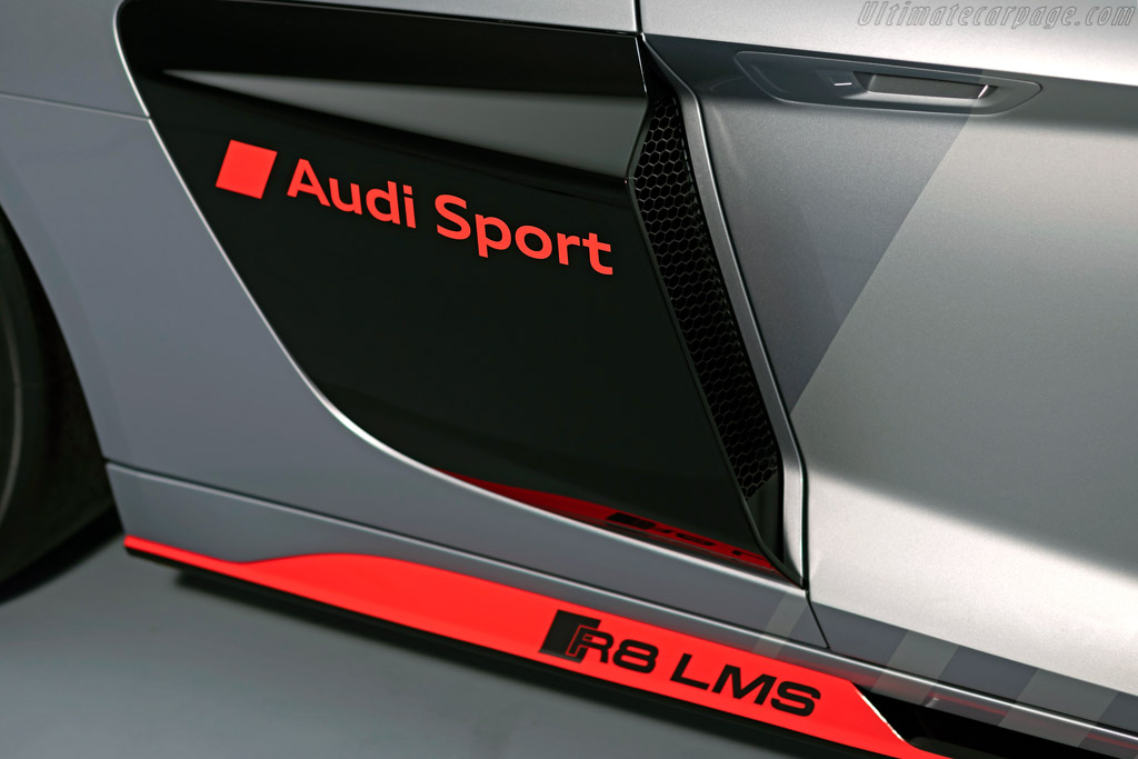 Audi R8 LMS GT4