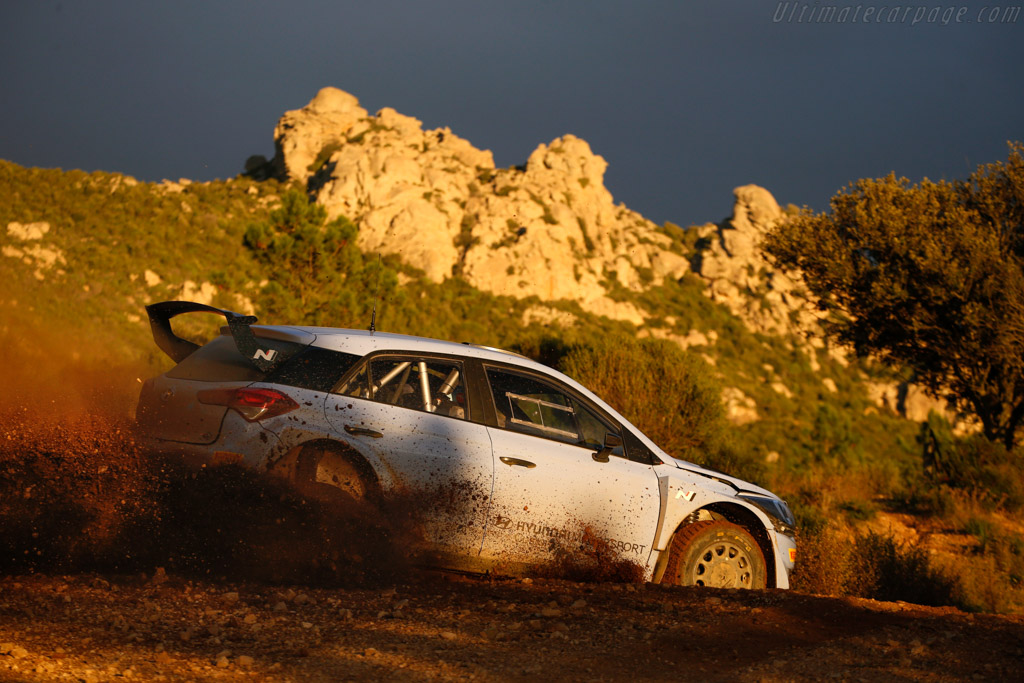 Hyundai i20 R5 '20