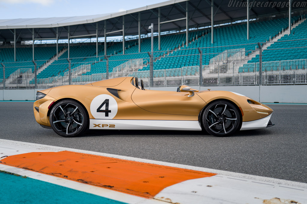 McLaren Elva
