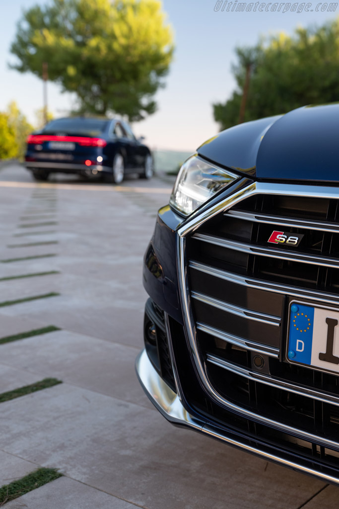 Audi S8