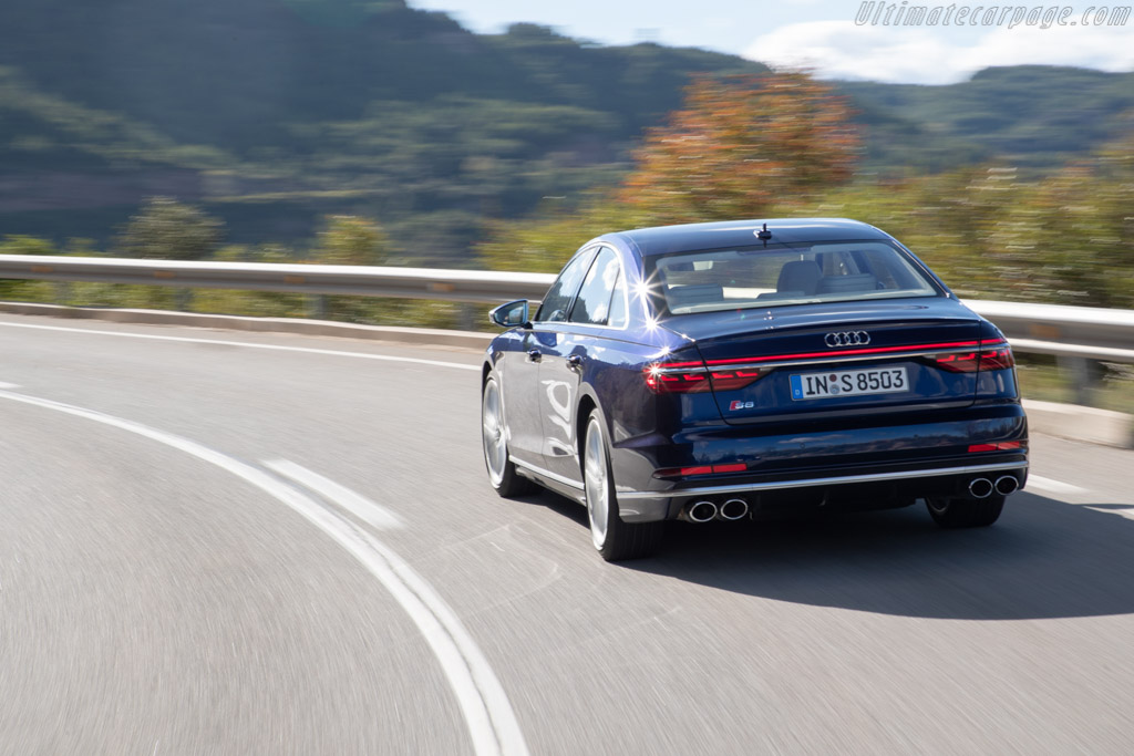 Audi S8