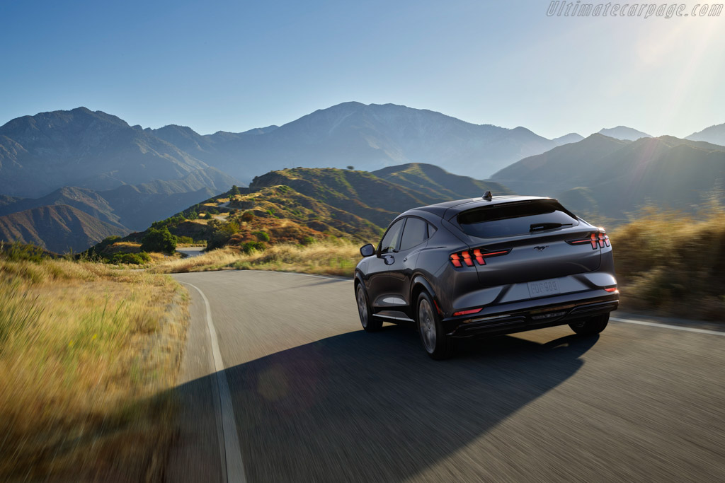 Ford Mustang Mach-E