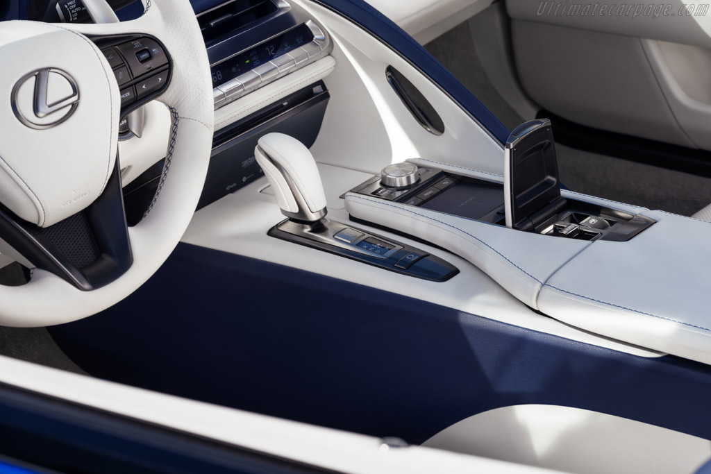 Lexus LC 500 Convertible