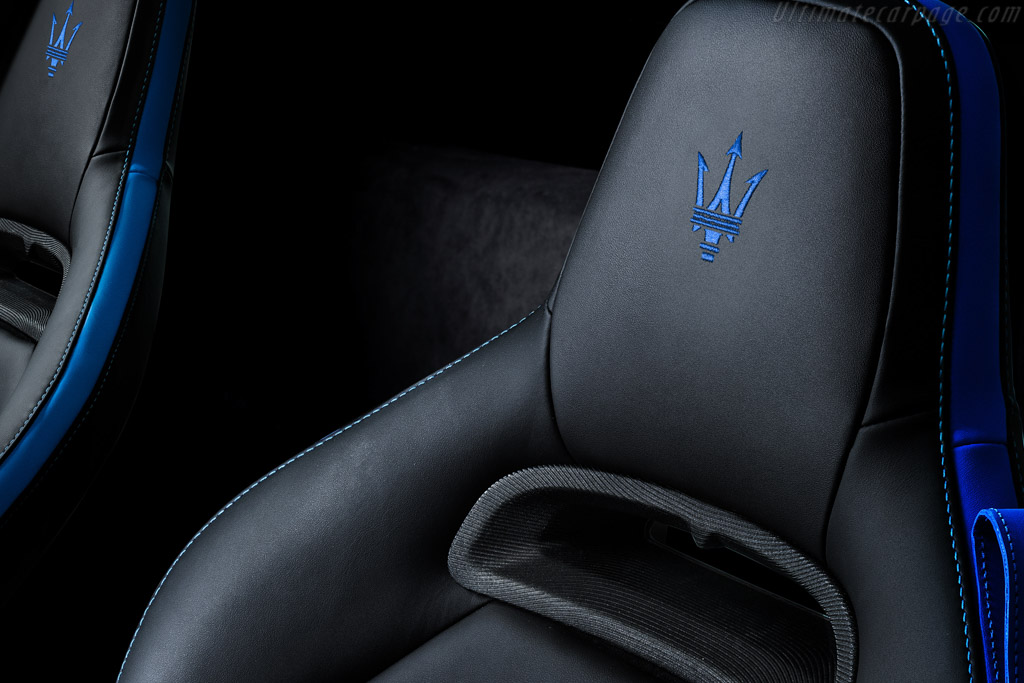 Maserati MC20