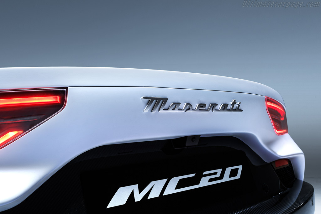 Maserati MC20