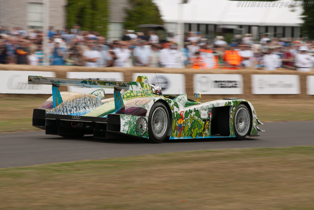 Audi R8 - Chassis: 403 - Driver: Dindo Capello - 2009 Goodwood Festival of Speed