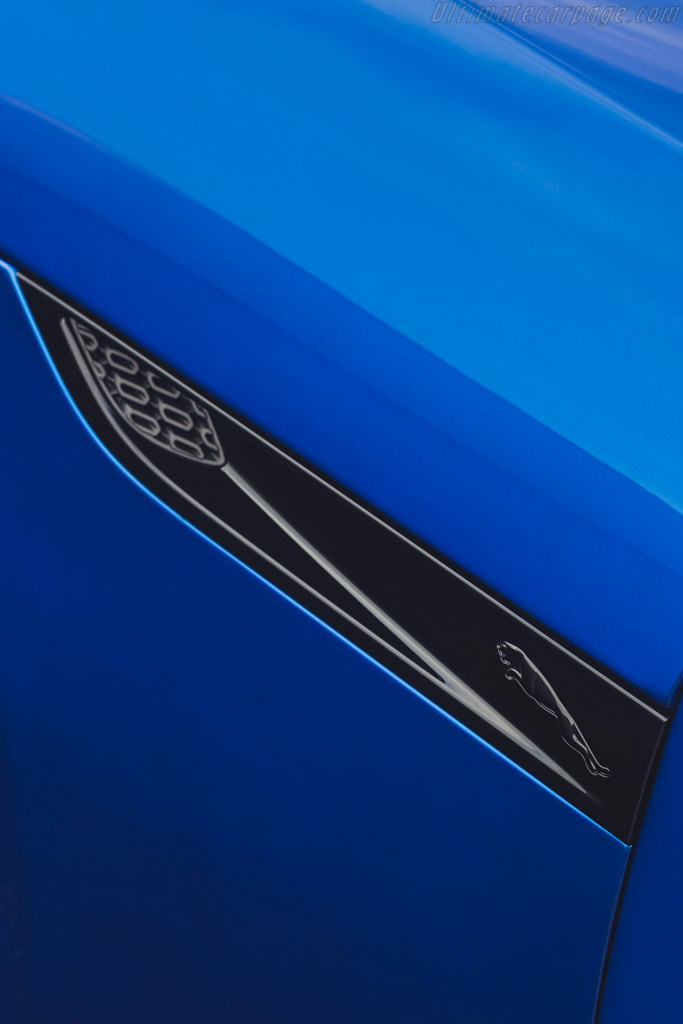Jaguar F-Type R