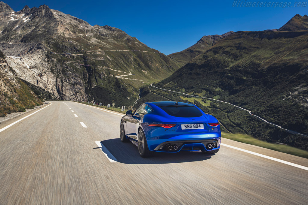 Jaguar F-Type R