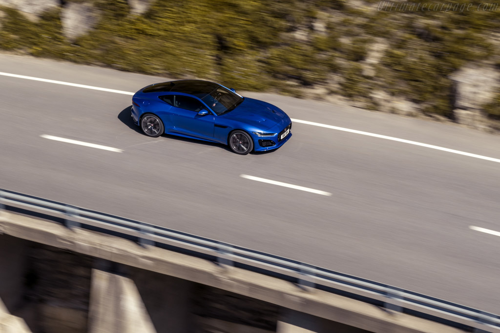 Jaguar F-Type R