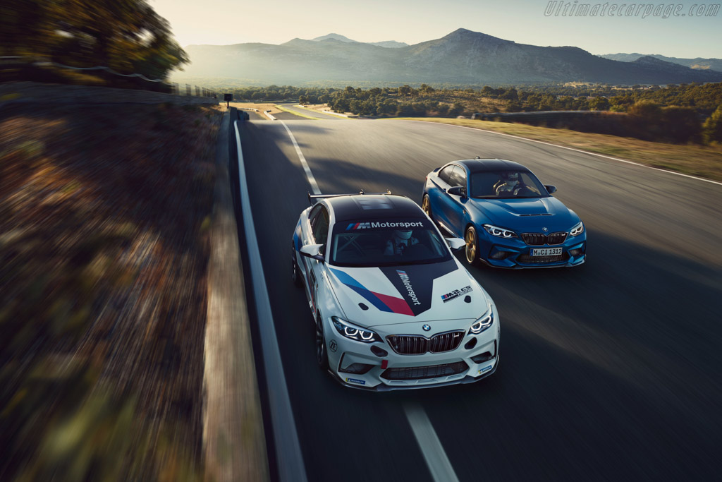 BMW M2 CS Racing