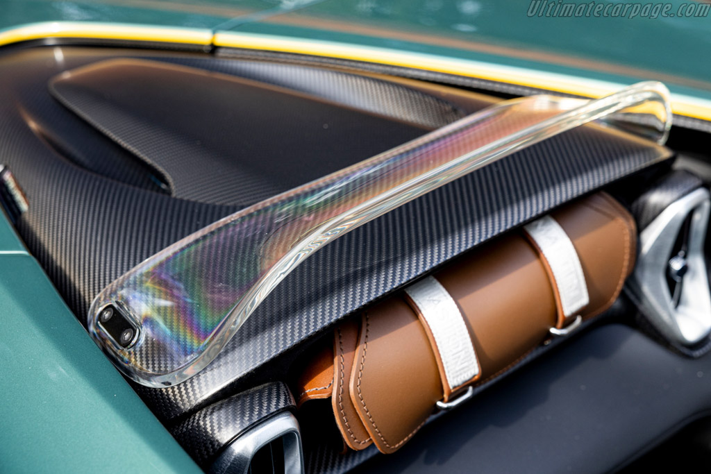 Aston Martin V12 Speedster