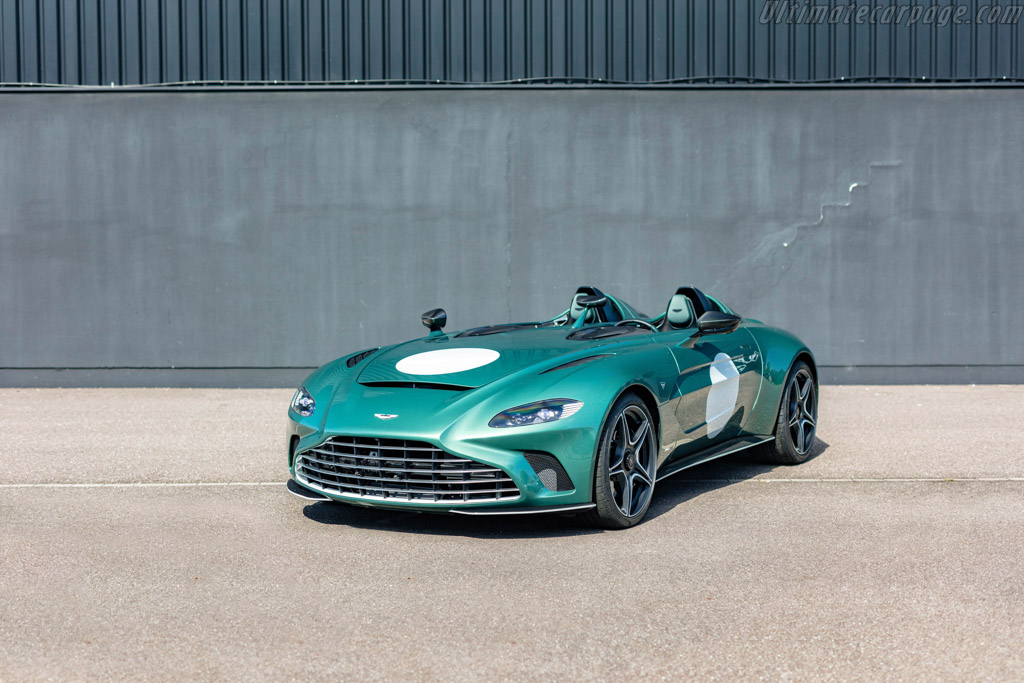 Aston Martin V12 Speedster