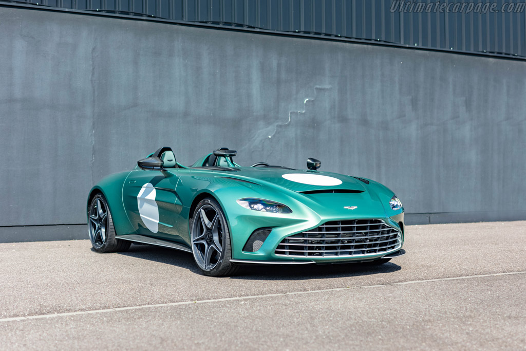 Aston Martin V12 Speedster