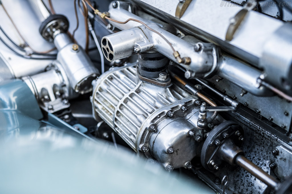 Bugatti Type 55 Vanvooren Cabriolet