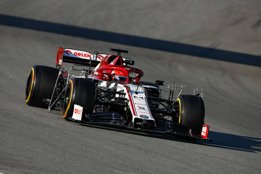 Alfa Romeo Racing C39 Ferrari