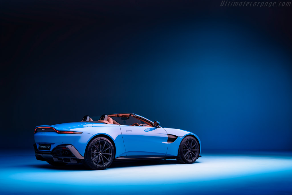 Aston Martin Vantage Roadster