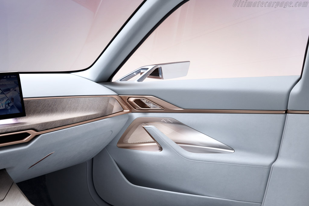 BMW Concept i4