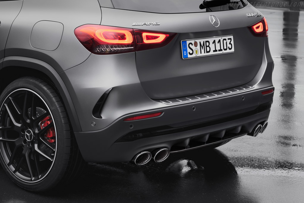 Mercedes-AMG GLA 45 S 4MATIC+