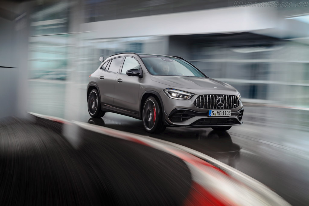Mercedes-AMG GLA 45 S 4MATIC+