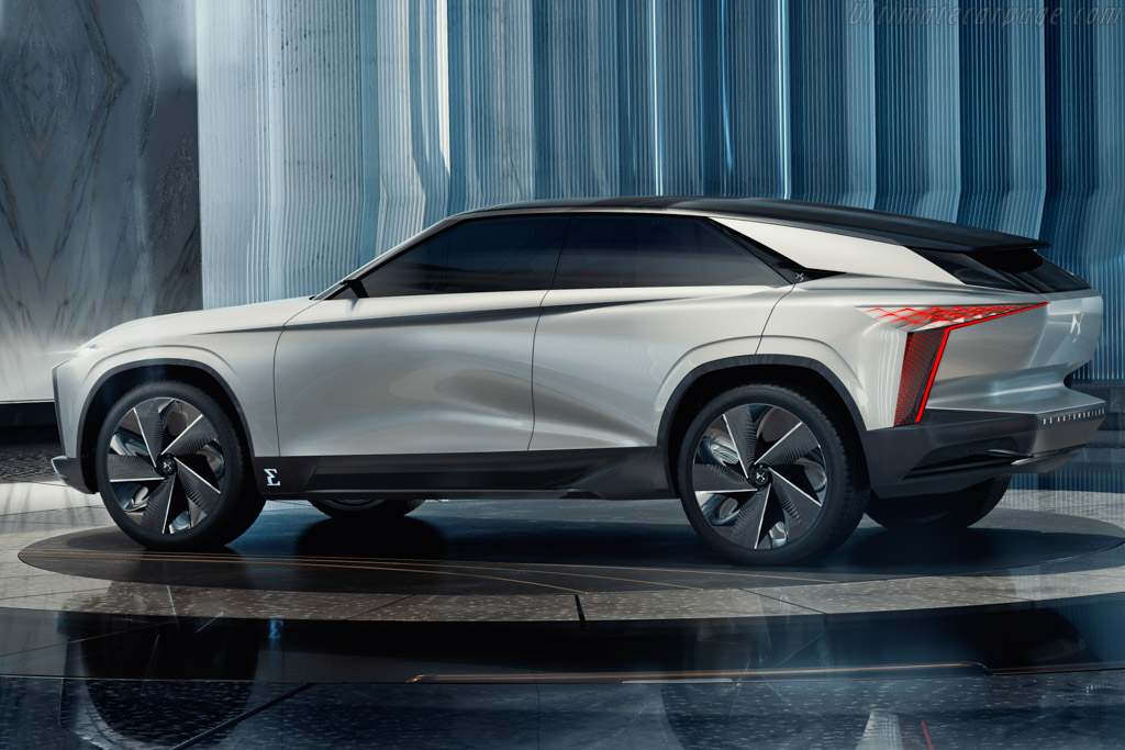 DS Aero Sport Lounge