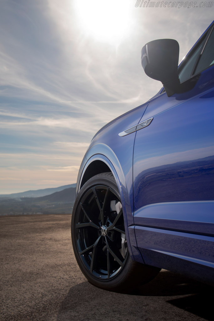 Volkswagen Touareg R