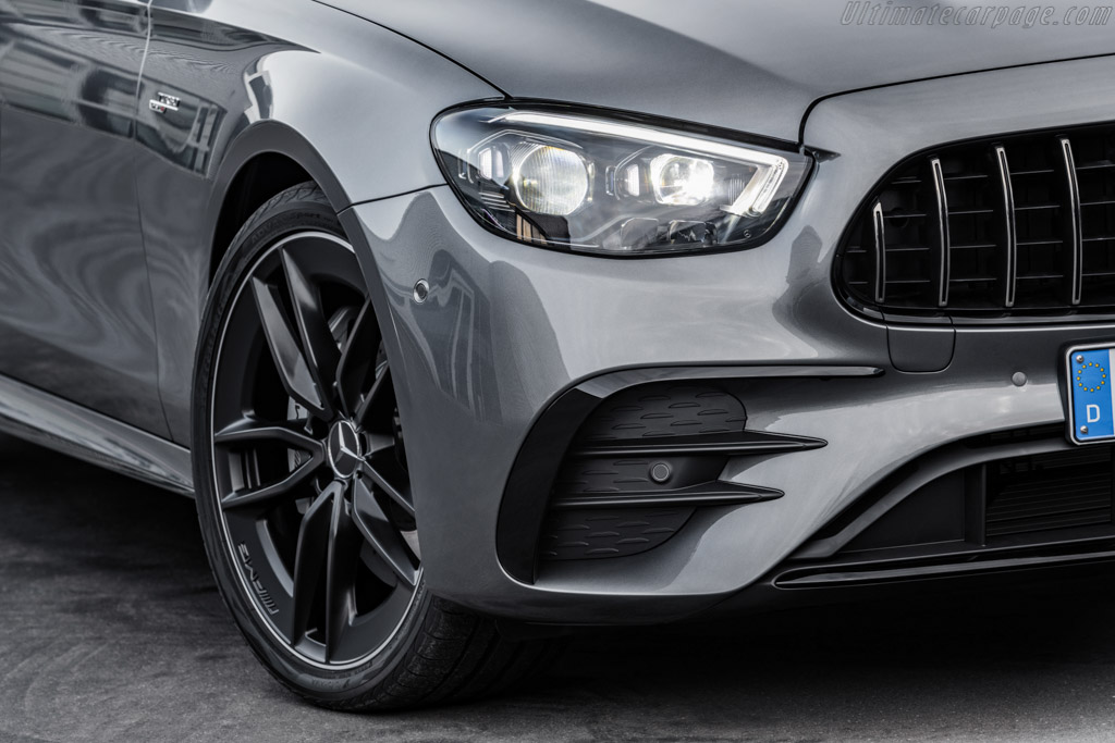 Mercedes-AMG E 53 4MATIC+ Sedan