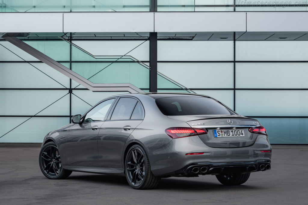 Mercedes-AMG E 53 4MATIC+ Sedan