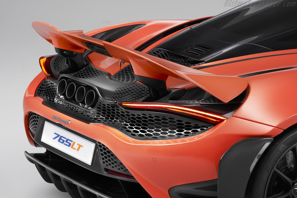 McLaren 765LT